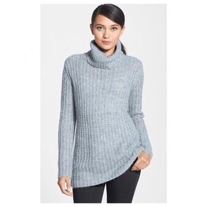 GREY SWEATER / SWEATER DRESS
